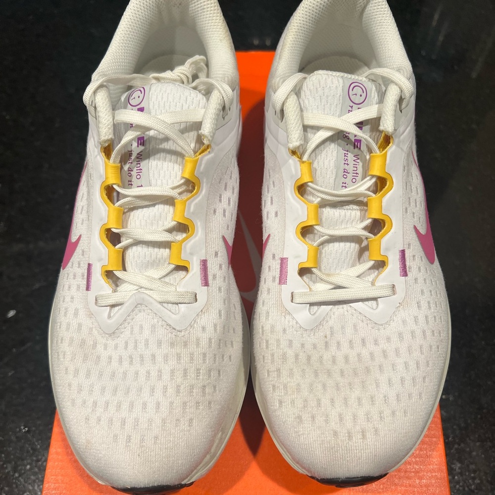 Women’s Road Running Shoe